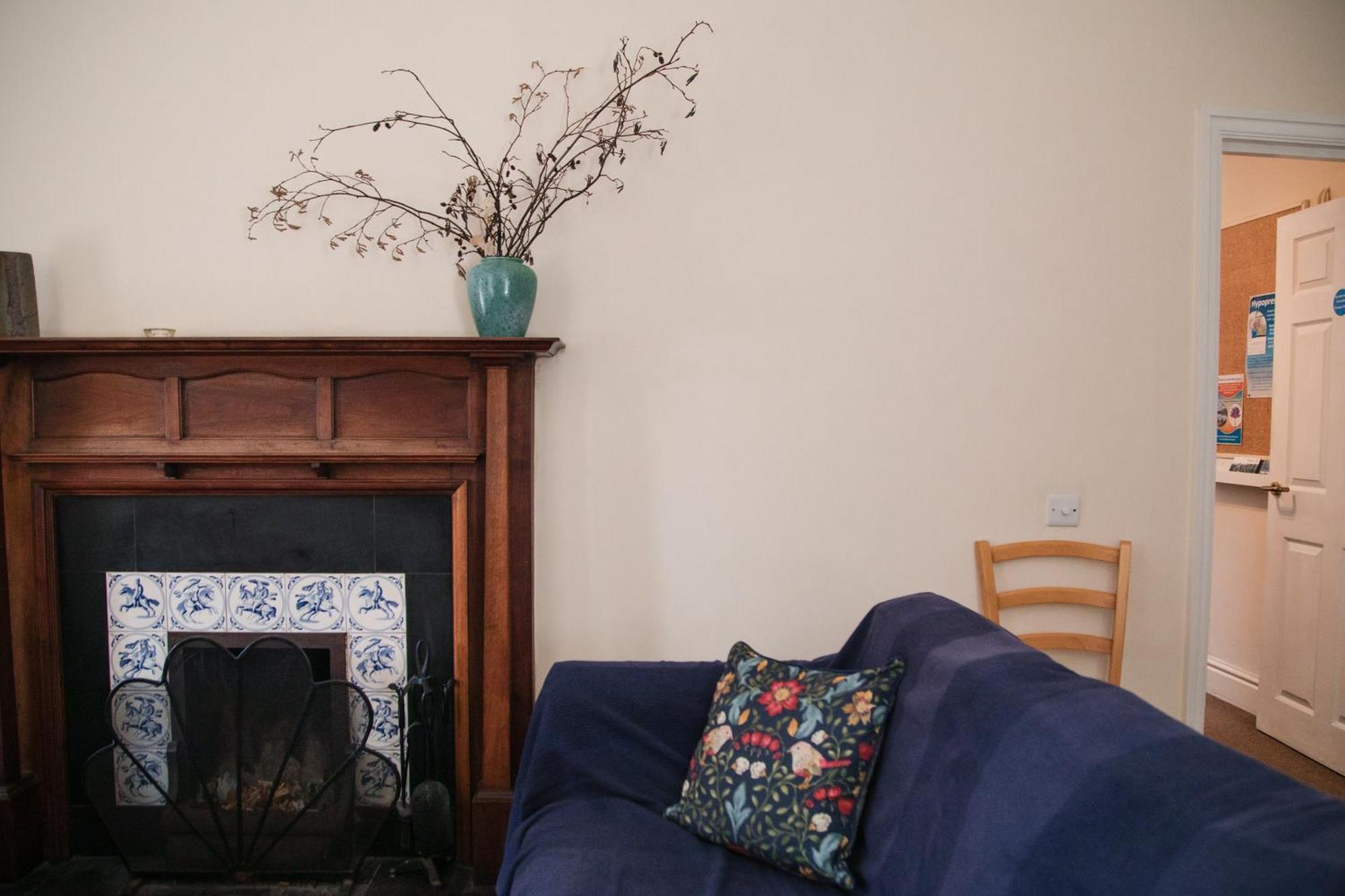 Trigonos - Quiet, Peaceful, Vegetarian B&B And Retreat Centre Nantlle 외부 사진