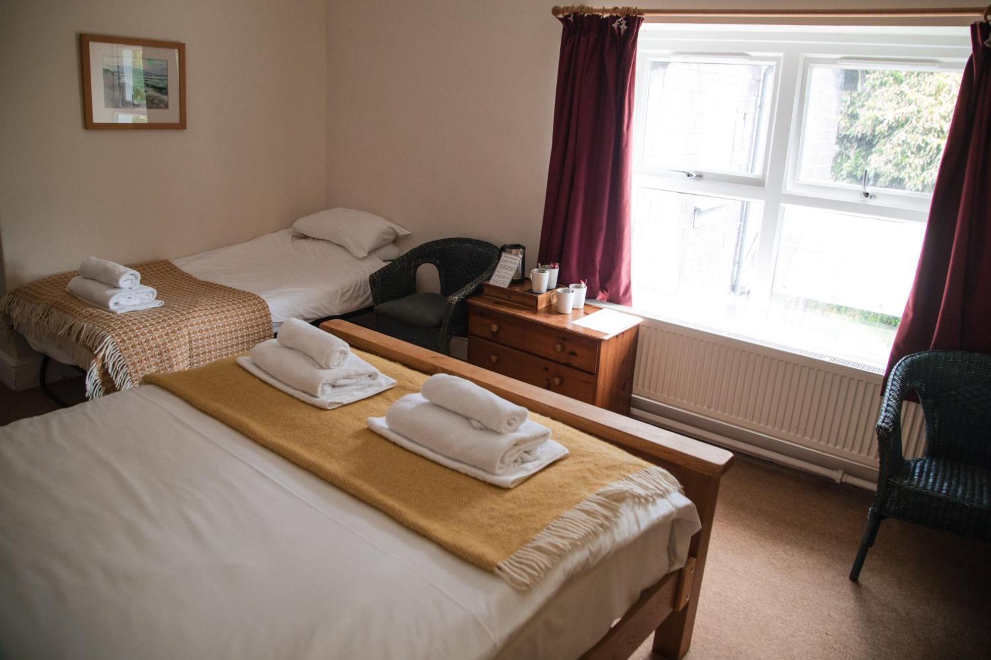 Trigonos - Quiet, Peaceful, Vegetarian B&B And Retreat Centre Nantlle 외부 사진