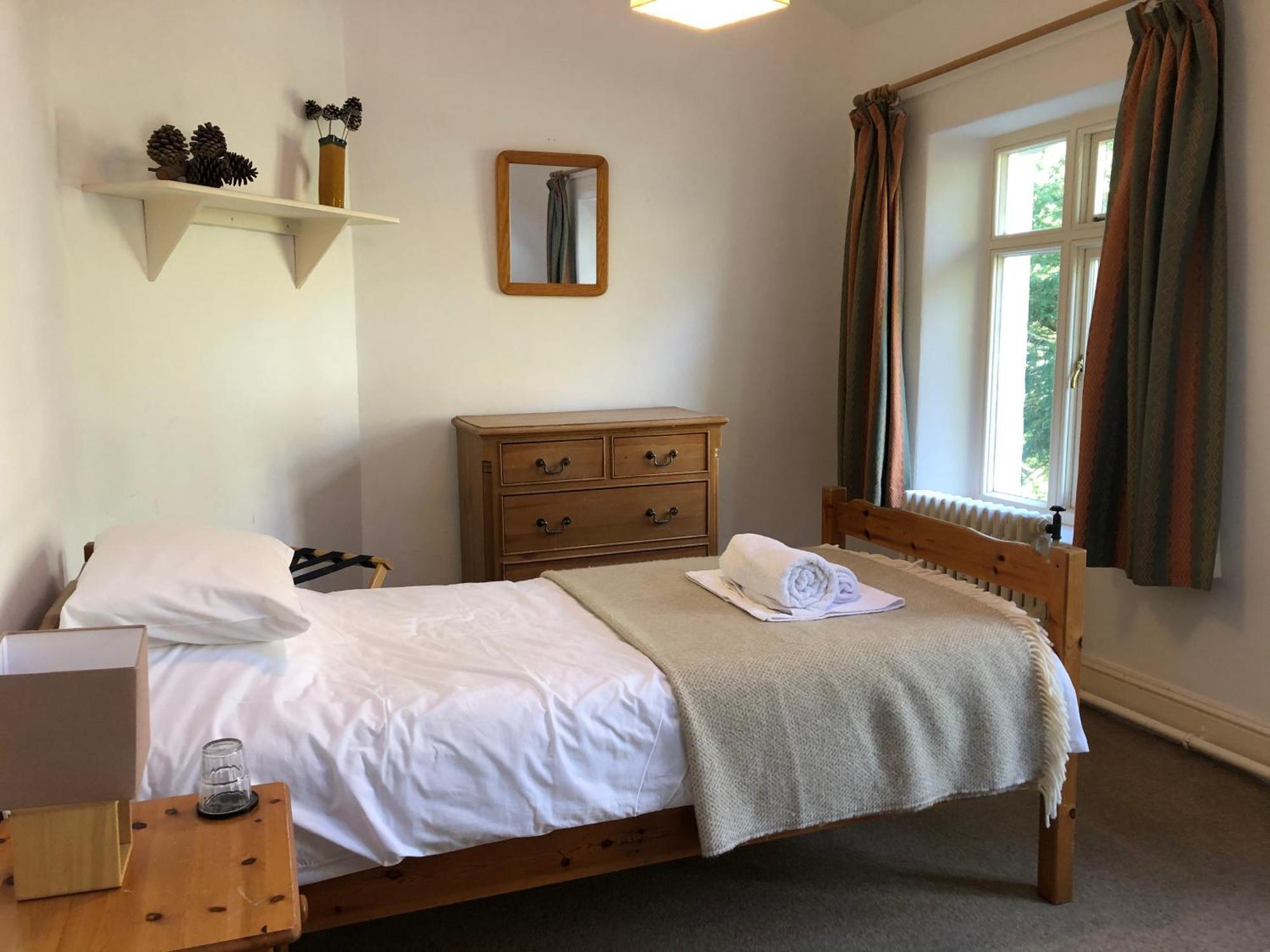 Trigonos - Quiet, Peaceful, Vegetarian B&B And Retreat Centre Nantlle 외부 사진