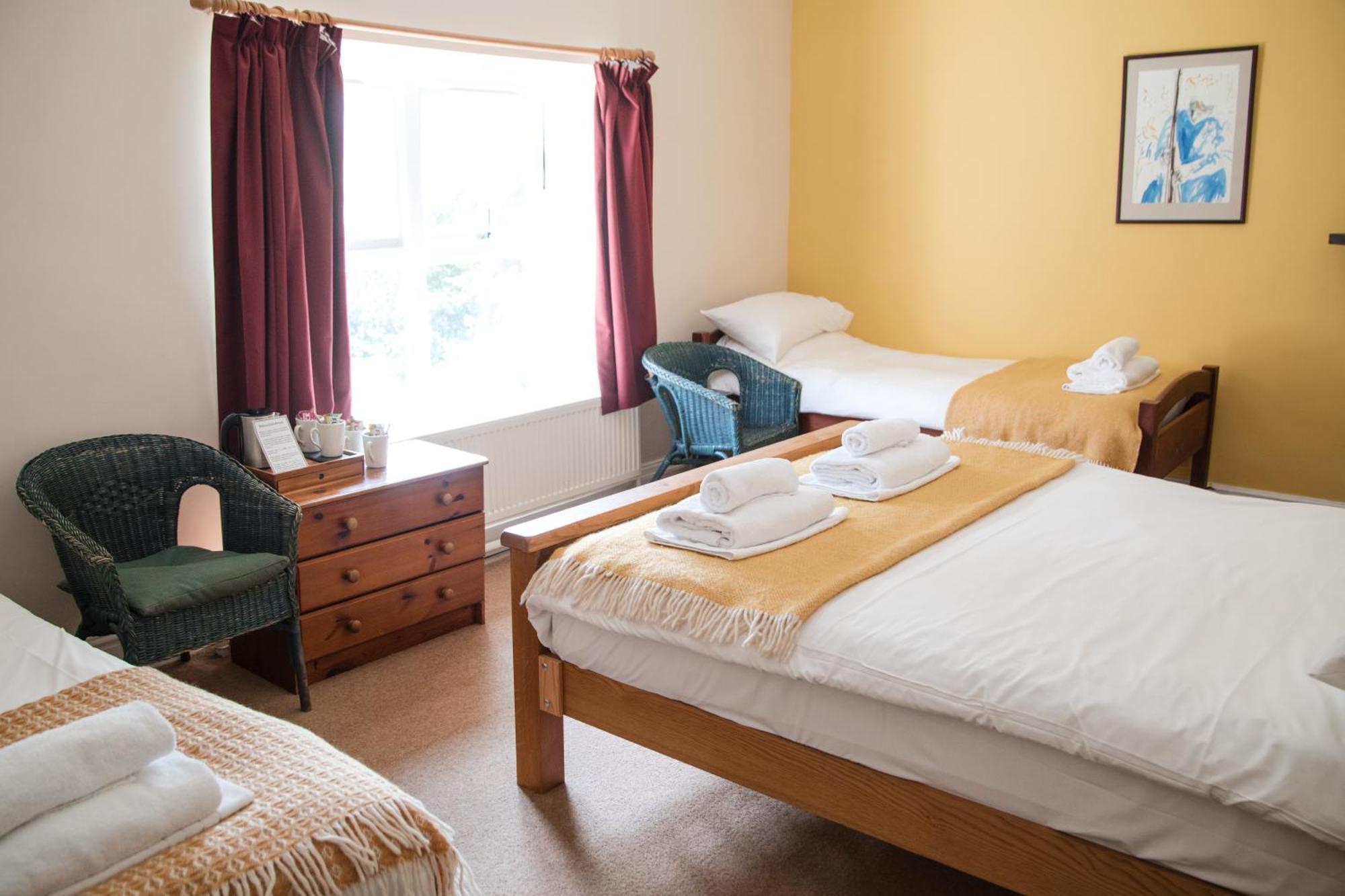 Trigonos - Quiet, Peaceful, Vegetarian B&B And Retreat Centre Nantlle 외부 사진
