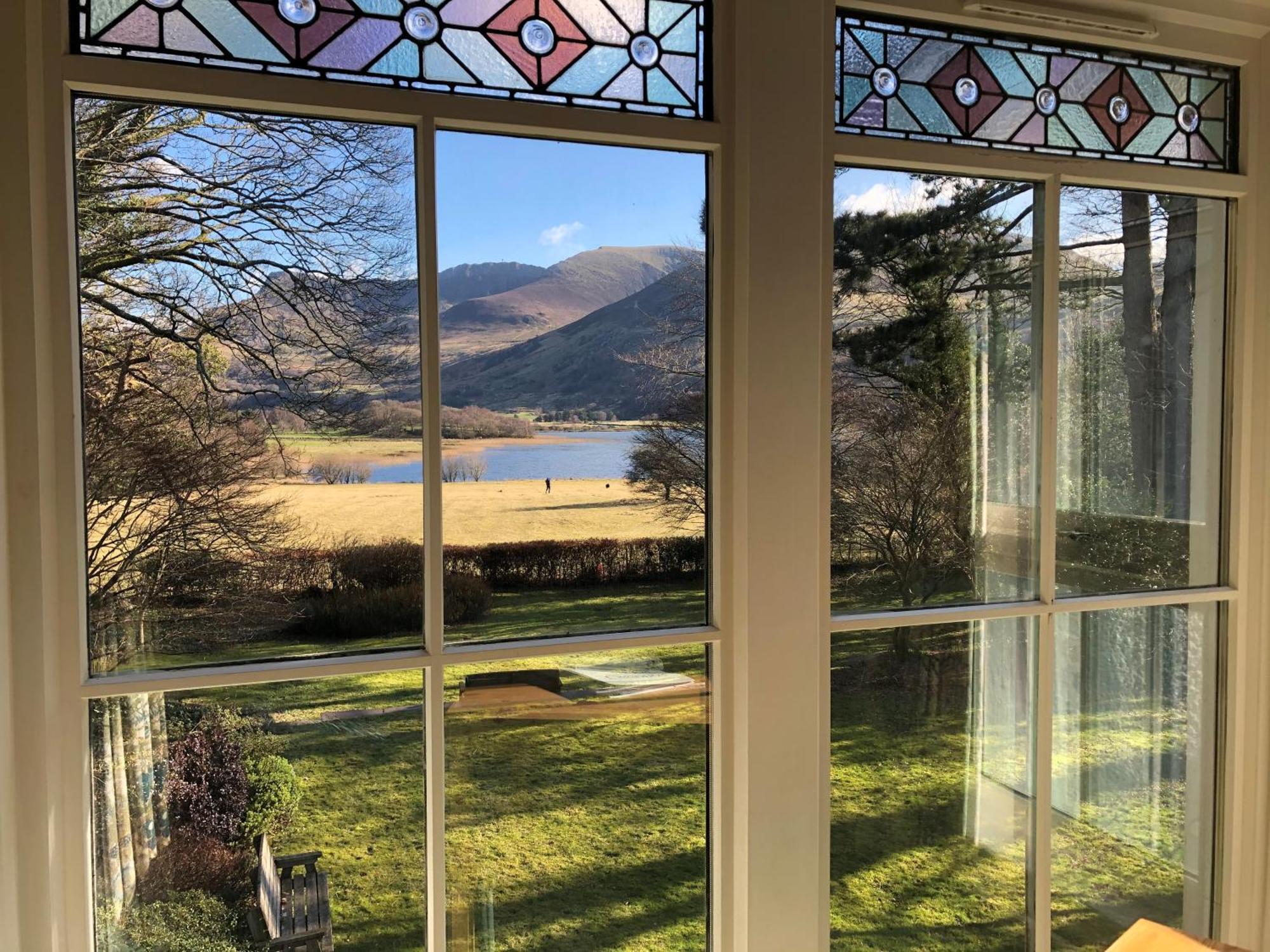 Trigonos - Quiet, Peaceful, Vegetarian B&B And Retreat Centre Nantlle 외부 사진